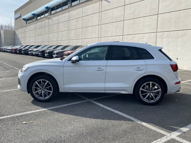 2022 Audi SQ5 Premium Plus