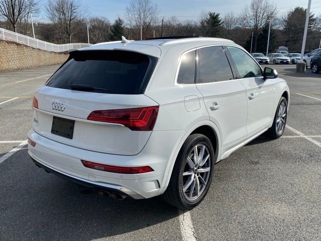 2022 Audi SQ5 Premium Plus