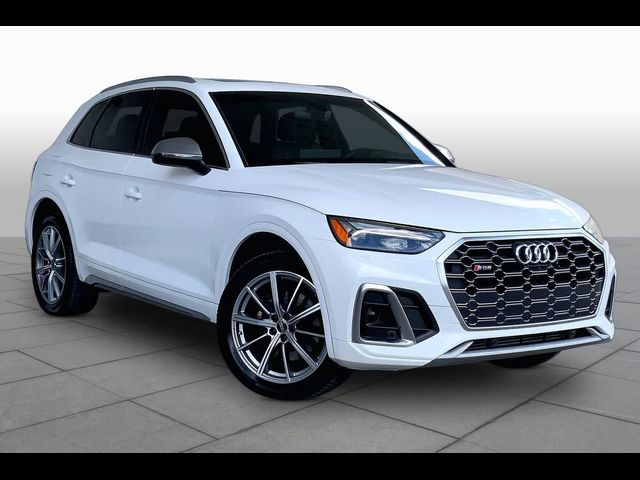 2022 Audi SQ5 Premium Plus