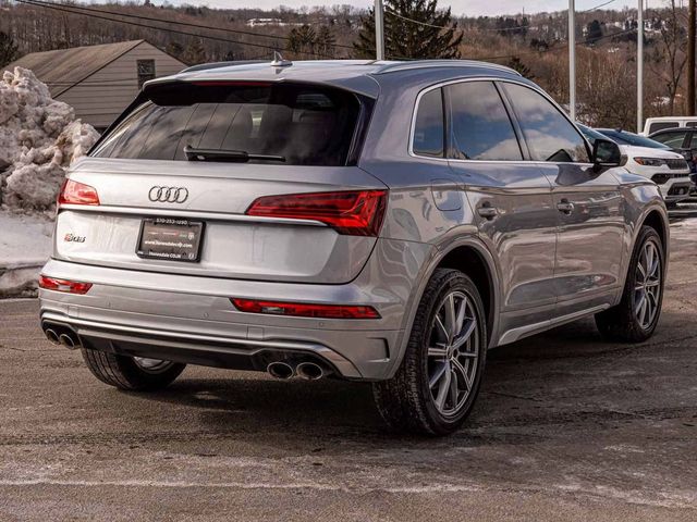 2022 Audi SQ5 Premium Plus
