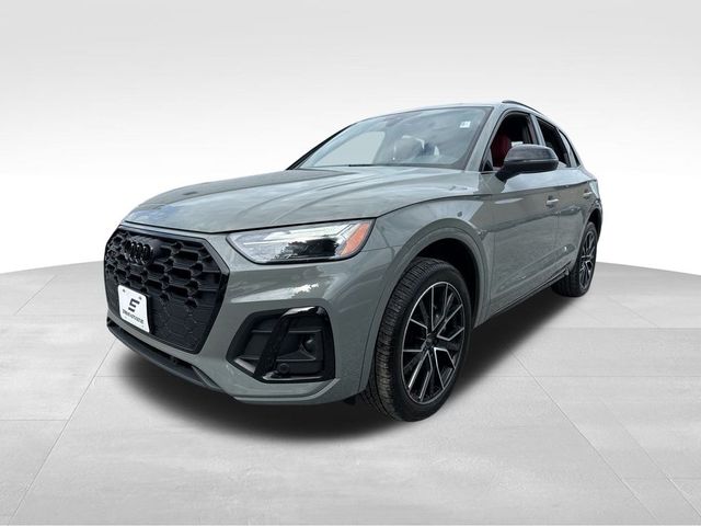 2022 Audi SQ5 Premium Plus