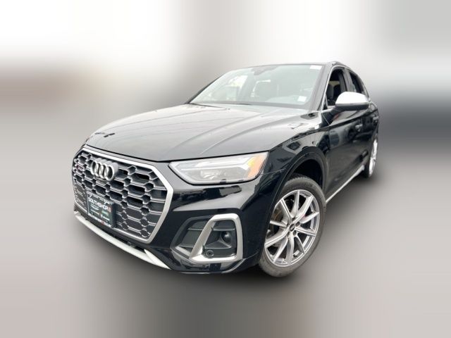 2022 Audi SQ5 Premium Plus