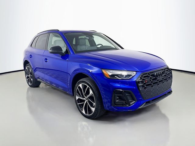 2022 Audi SQ5 Premium Plus