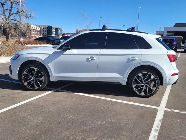 2022 Audi SQ5 Premium Plus