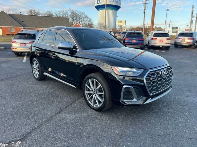 2022 Audi SQ5 Premium Plus