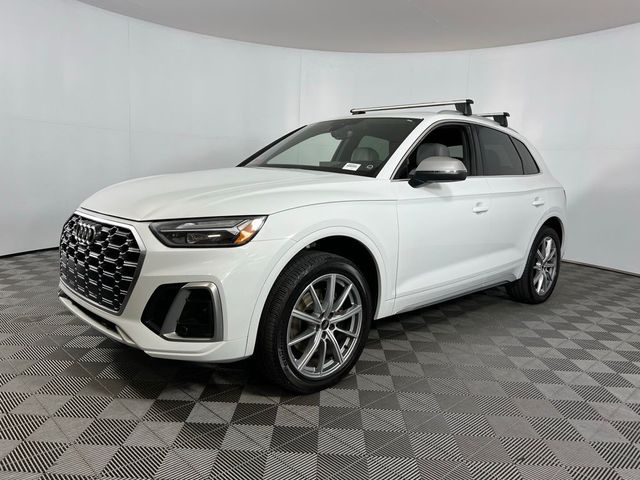 2022 Audi SQ5 Premium Plus