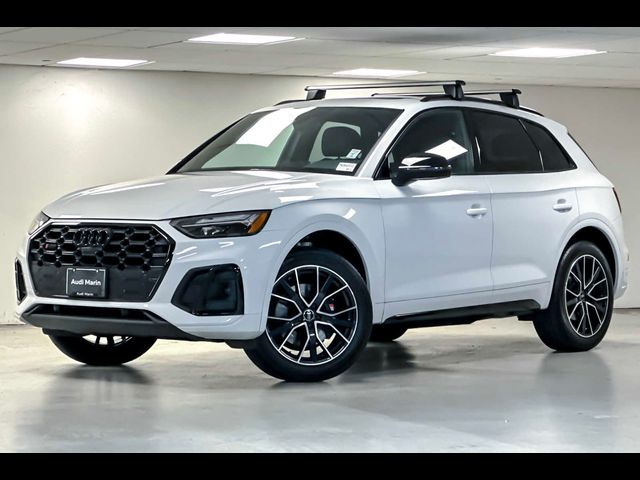 2022 Audi SQ5 Premium Plus