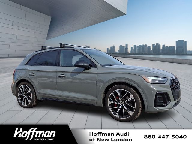 2022 Audi SQ5 Premium Plus