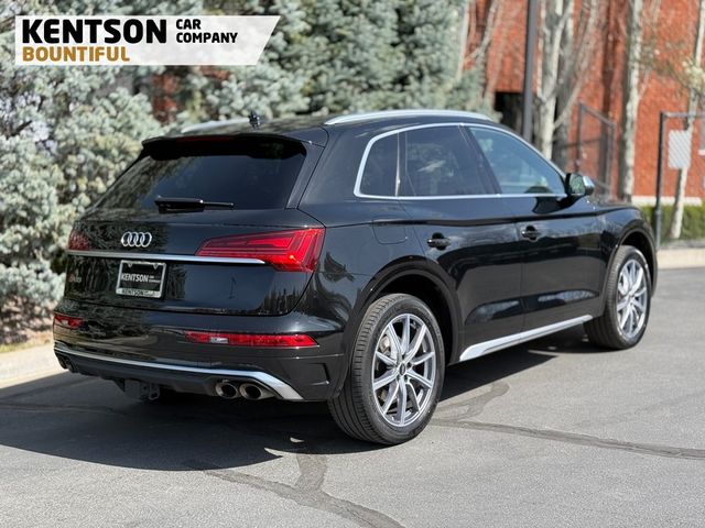 2022 Audi SQ5 Premium Plus