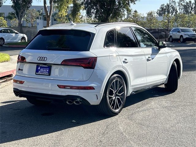 2022 Audi SQ5 Premium Plus