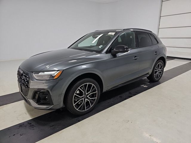 2022 Audi SQ5 Premium Plus