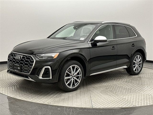 2022 Audi SQ5 Premium Plus