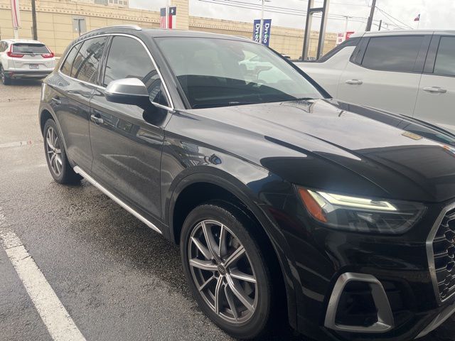 2022 Audi SQ5 Premium Plus