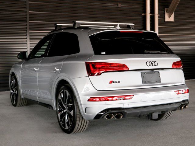 2022 Audi SQ5 Premium Plus