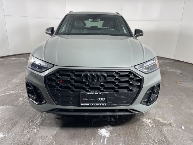 2022 Audi SQ5 Premium Plus