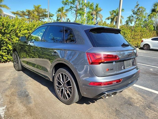 2022 Audi SQ5 Premium Plus