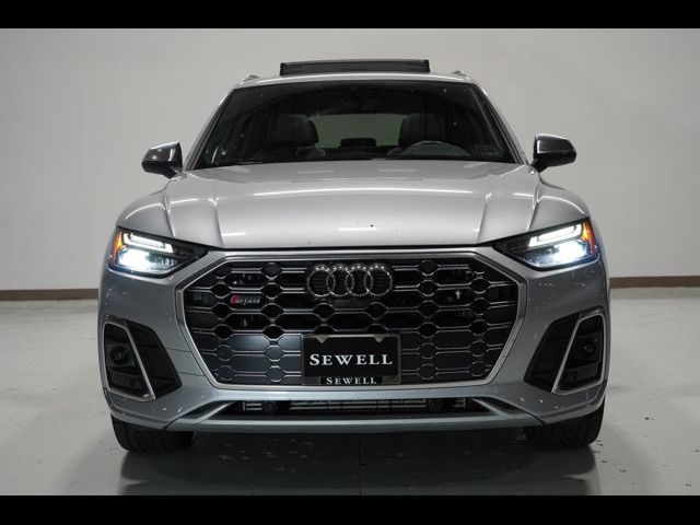 2022 Audi SQ5 Premium Plus