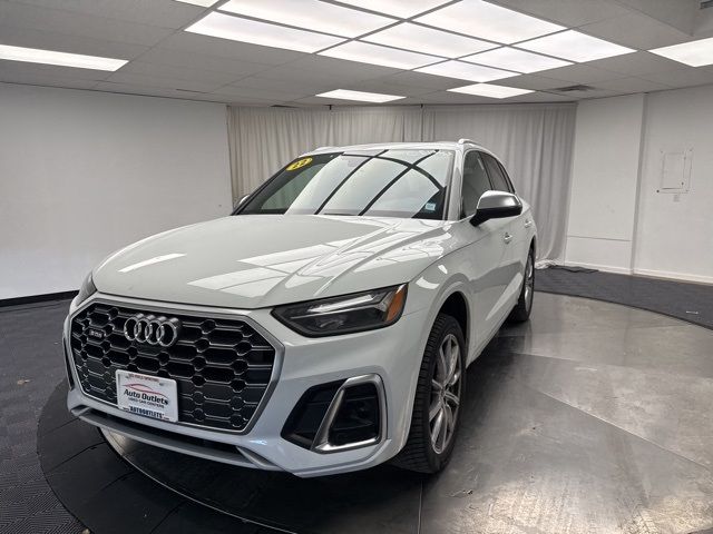 2022 Audi SQ5 Premium Plus