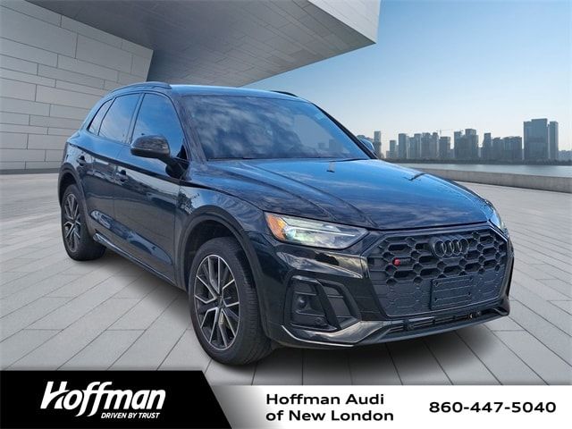 2022 Audi SQ5 Premium Plus