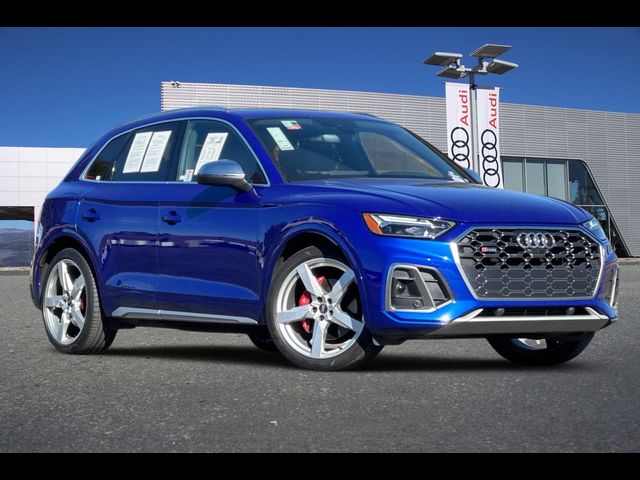 2022 Audi SQ5 Premium Plus