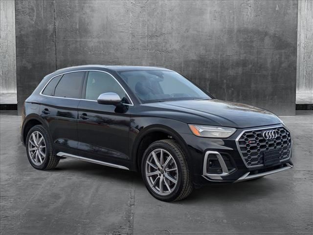 2022 Audi SQ5 Premium Plus