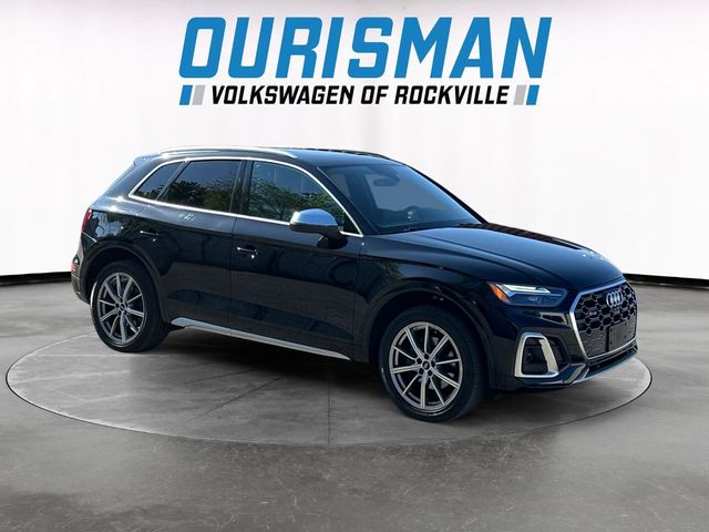 2022 Audi SQ5 Premium Plus