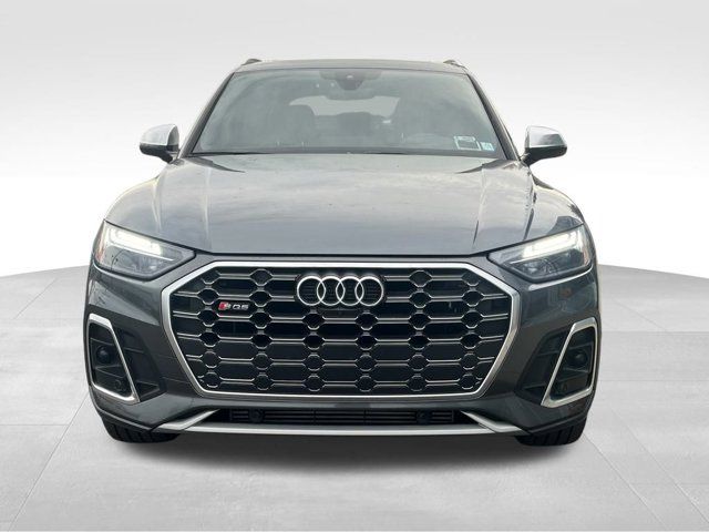 2022 Audi SQ5 Premium Plus