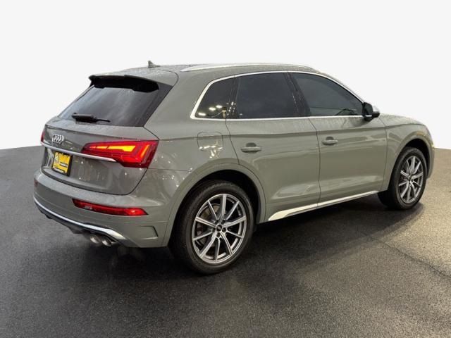 2022 Audi SQ5 Premium Plus