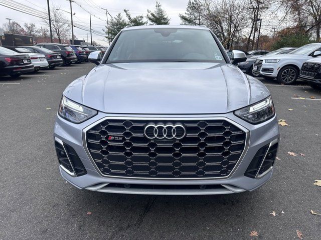 2022 Audi SQ5 Premium Plus