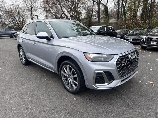 2022 Audi SQ5 Premium Plus