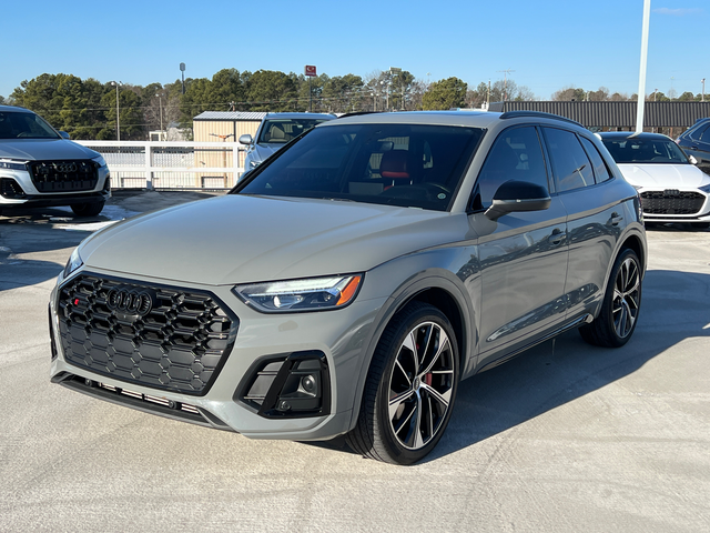 2022 Audi SQ5 Premium Plus