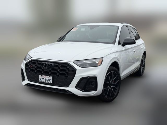 2022 Audi SQ5 Premium Plus