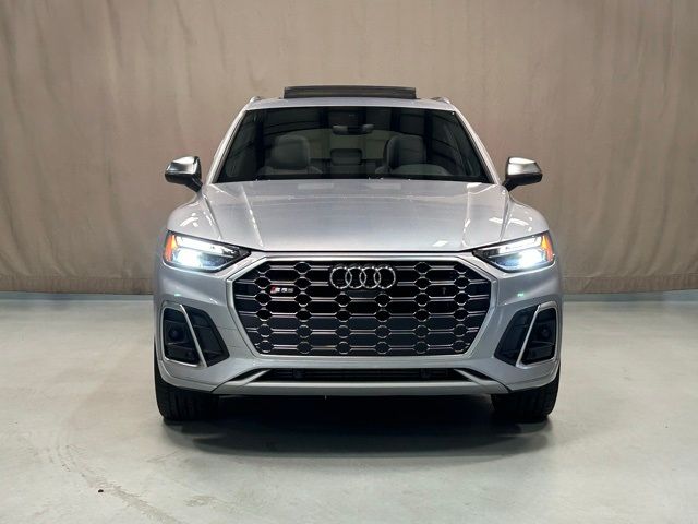 2022 Audi SQ5 Premium Plus