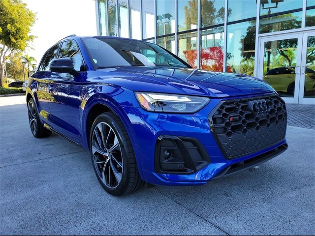 2022 Audi SQ5 Premium Plus