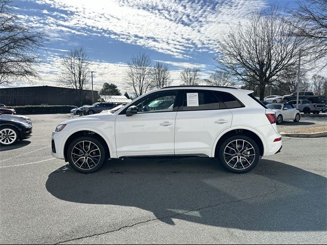 2022 Audi SQ5 Premium Plus