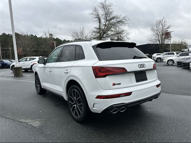 2022 Audi SQ5 Premium Plus