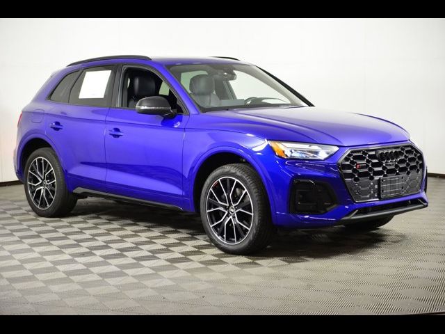 2022 Audi SQ5 Premium Plus