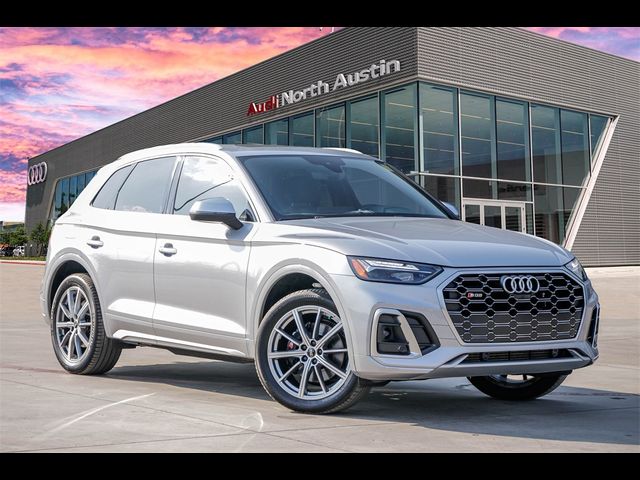 2022 Audi SQ5 Premium Plus