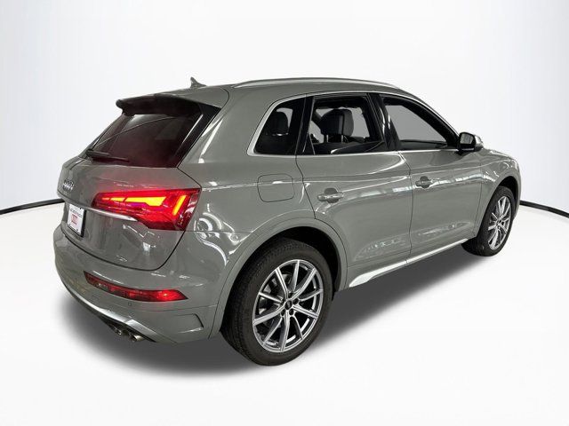 2022 Audi SQ5 Premium Plus