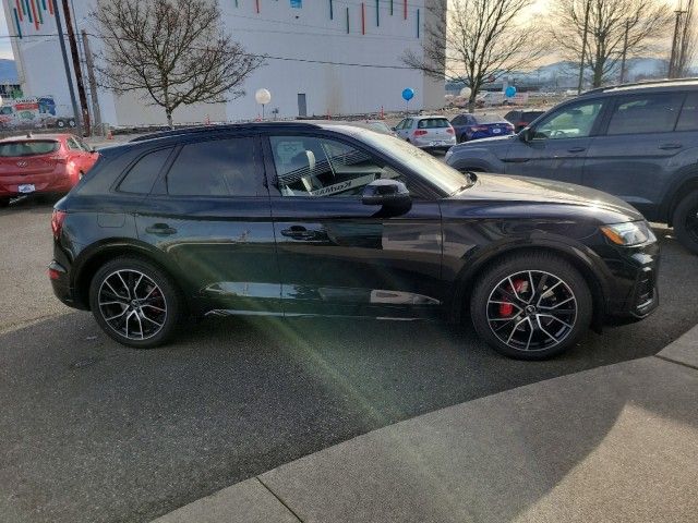 2022 Audi SQ5 Premium Plus