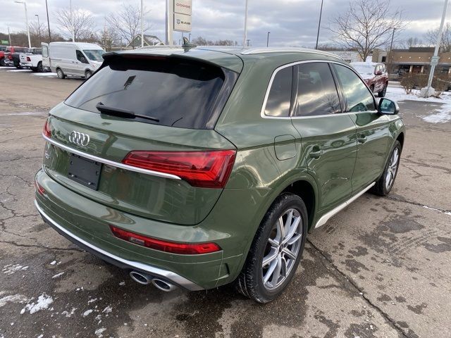 2022 Audi SQ5 Premium Plus