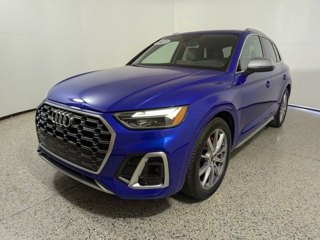 2022 Audi SQ5 Premium Plus