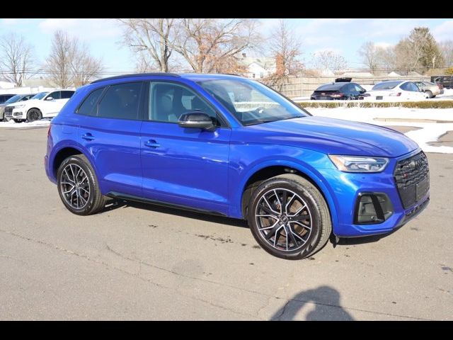 2022 Audi SQ5 Premium Plus