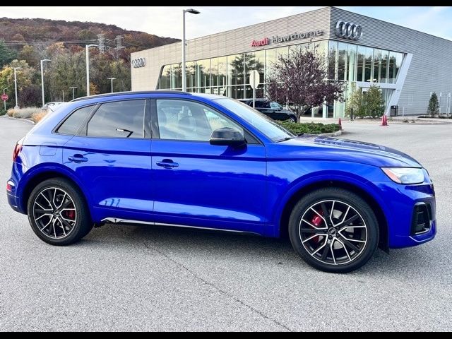 2022 Audi SQ5 Premium Plus