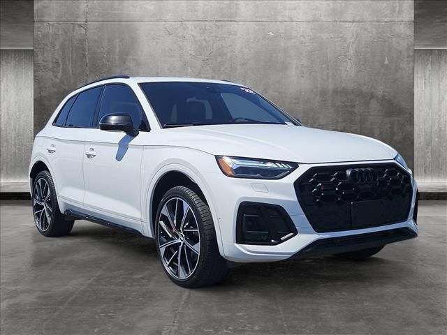 2022 Audi SQ5 Prestige