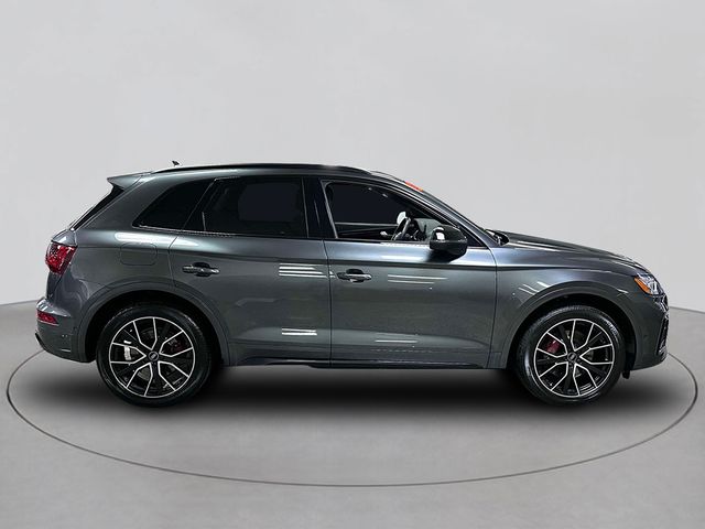 2022 Audi SQ5 Prestige