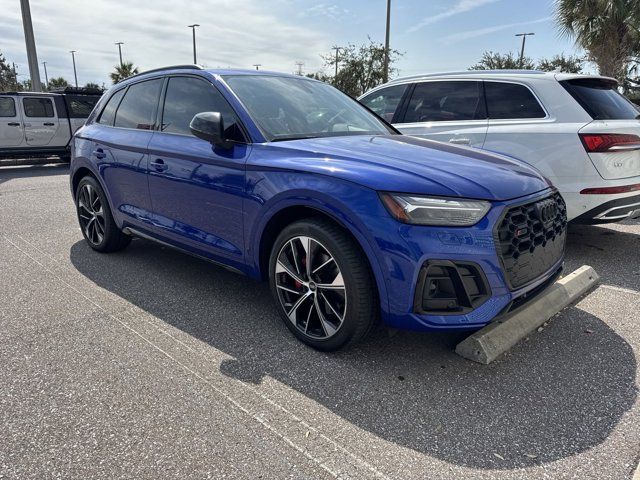 2022 Audi SQ5 Prestige