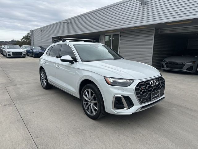 2022 Audi SQ5 Prestige