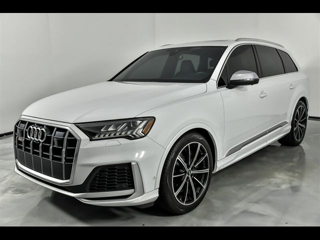 2022 Audi SQ7 Premium Plus