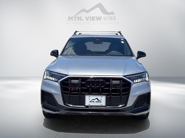 2022 Audi SQ7 Premium Plus